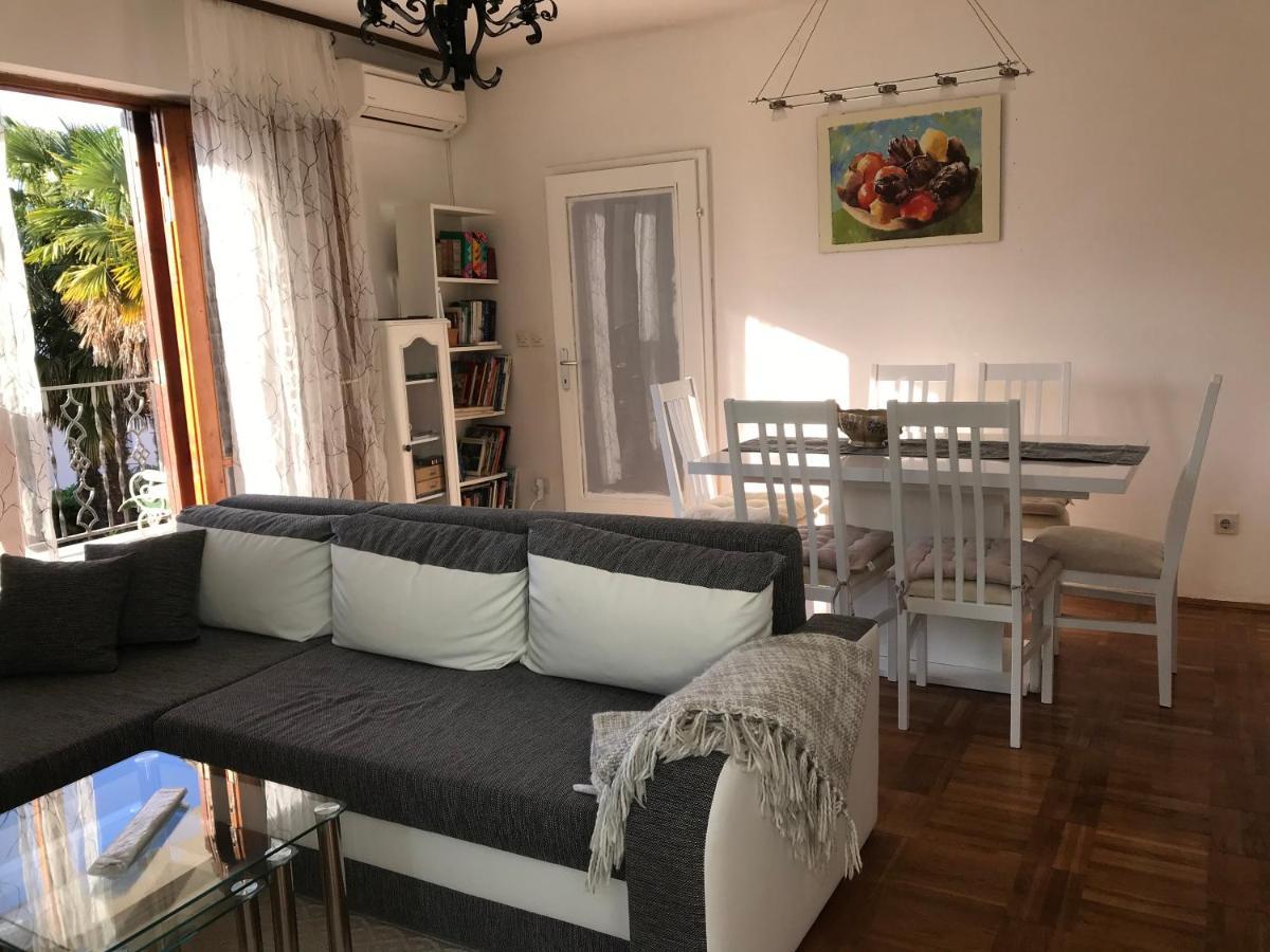 Apartment Aquamarin, Blizu Mora S Pogledom Na More, Za Do 6 Osoba Малинска Екстериор снимка